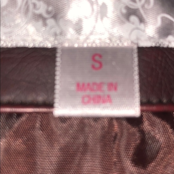 Leather jacket - Picture 4 of 5